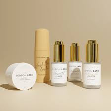 Édition limitée - Kit d’une valeur de 400 € offert ( pour l'achat d'une FORMATION PREMUIM EXTENSION DE CILS ) CPF